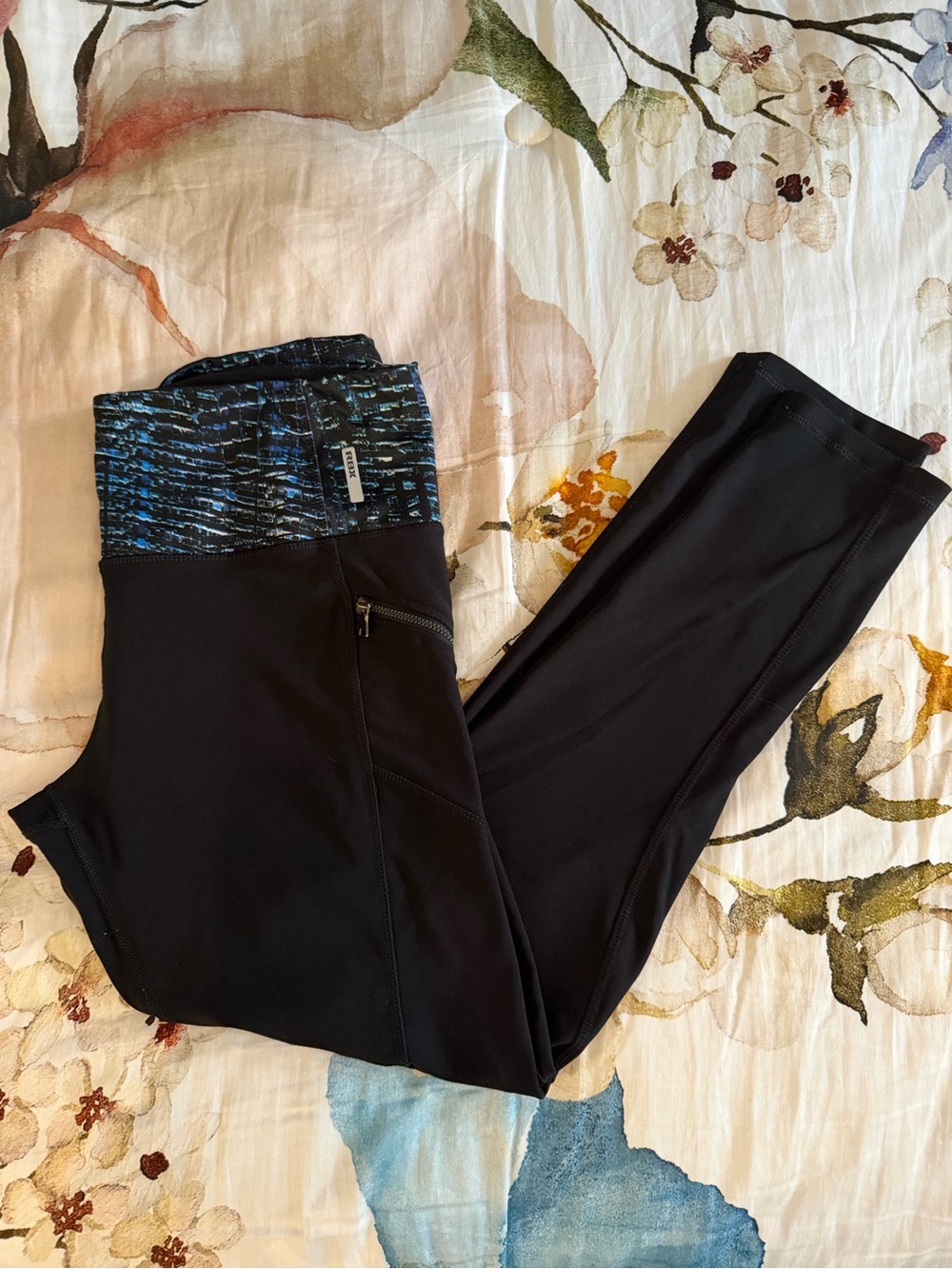 RBX Black Leggings with Blue Patterned Waistband - XL